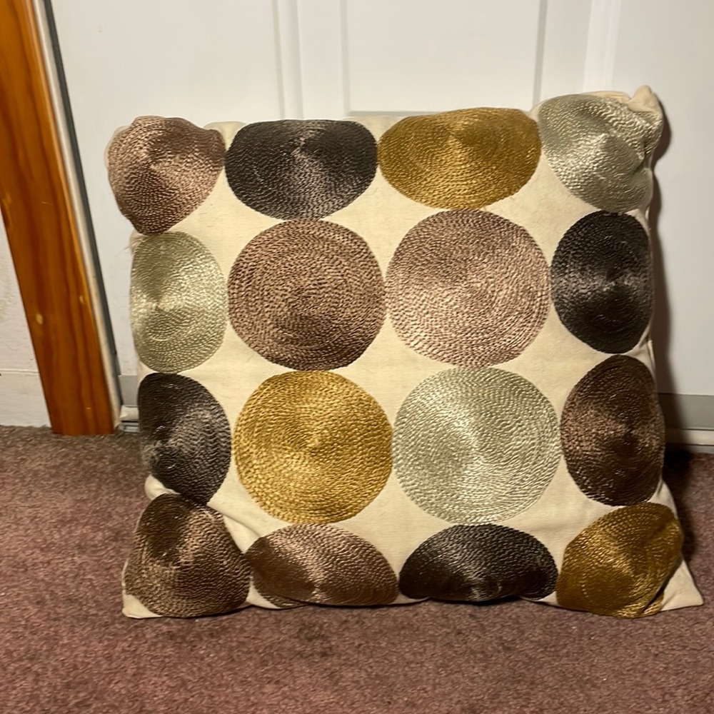 GUC 16x16” Decorative Throw Pillow